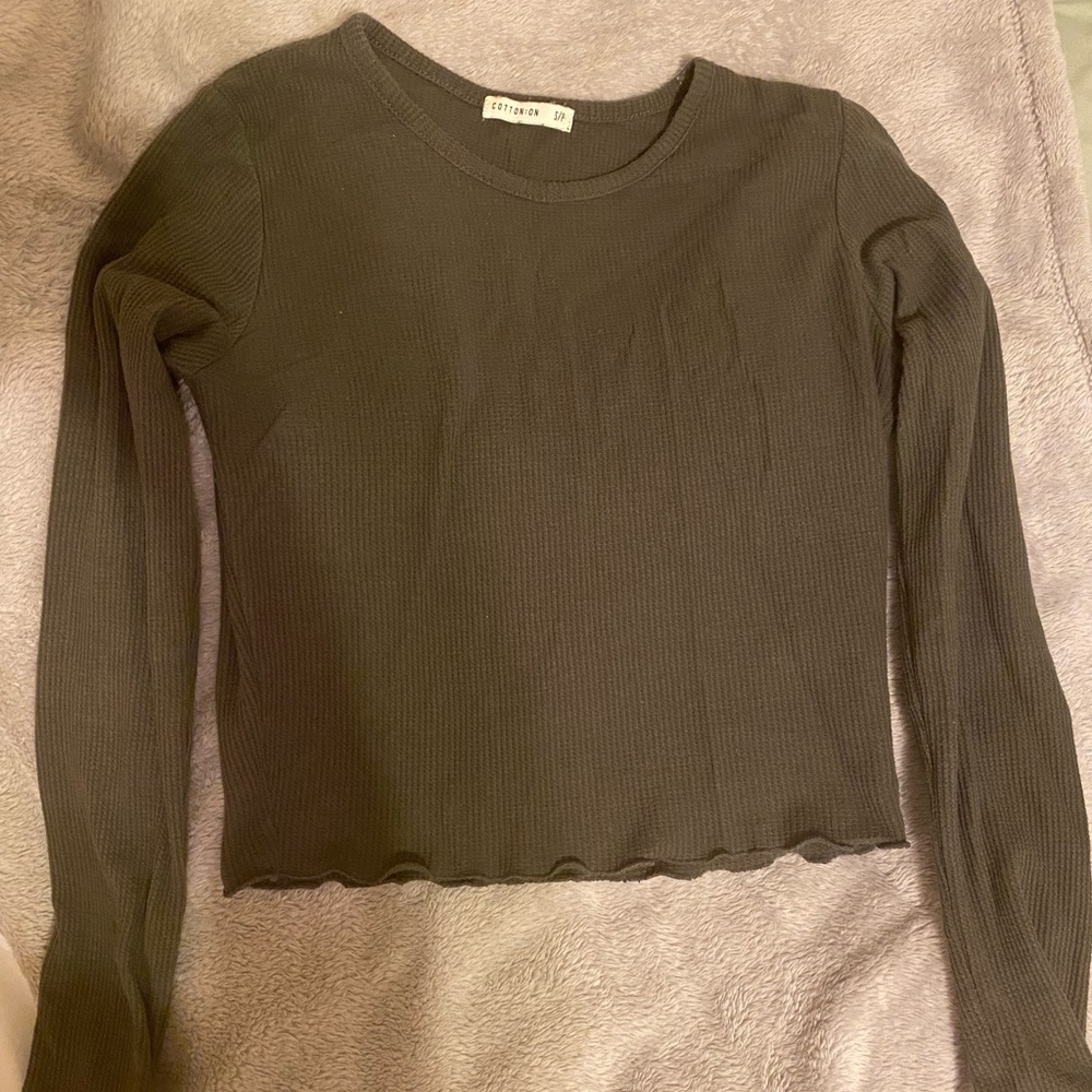 Dark green top